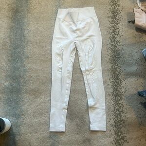 White Athletic leggings